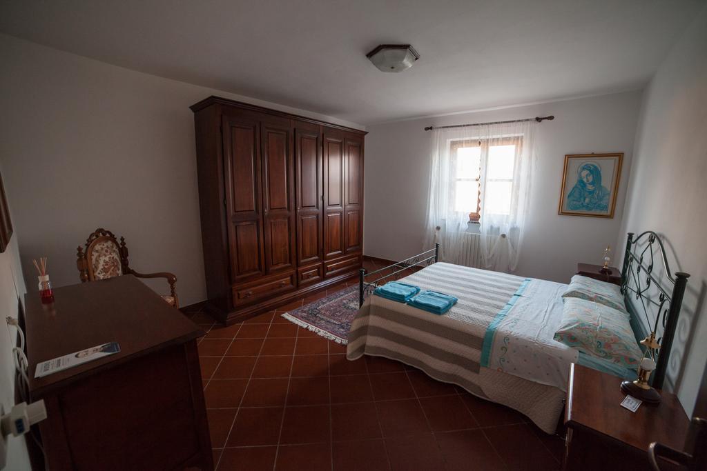 La Casetta Di Lina Villaromagnano Room photo